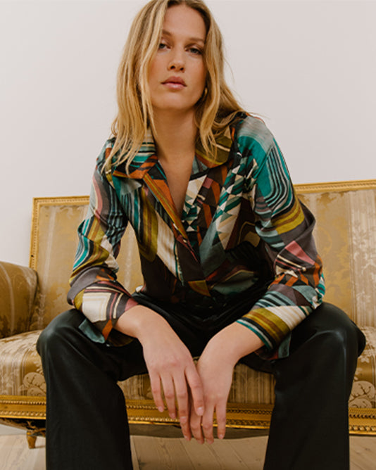 Janet Silk Blouse in Art Deco Print