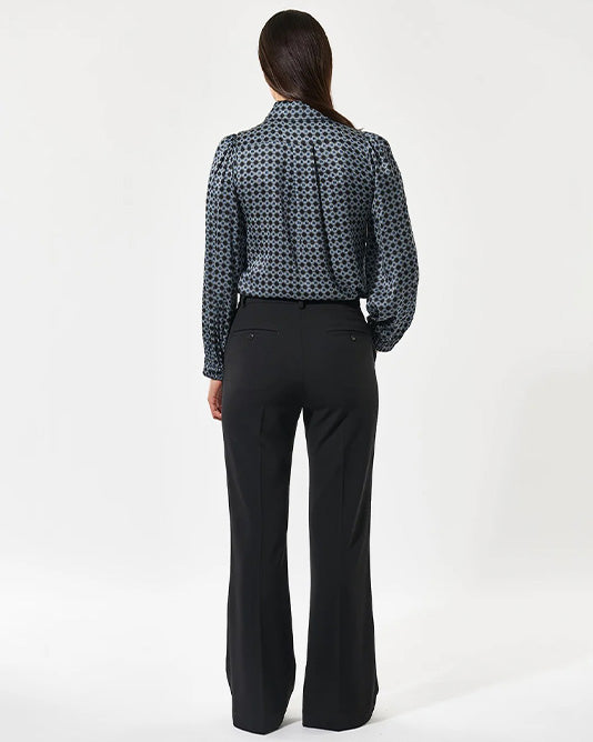 Kikki Silk Scarf Tie Neck Blouse in Massao Blue