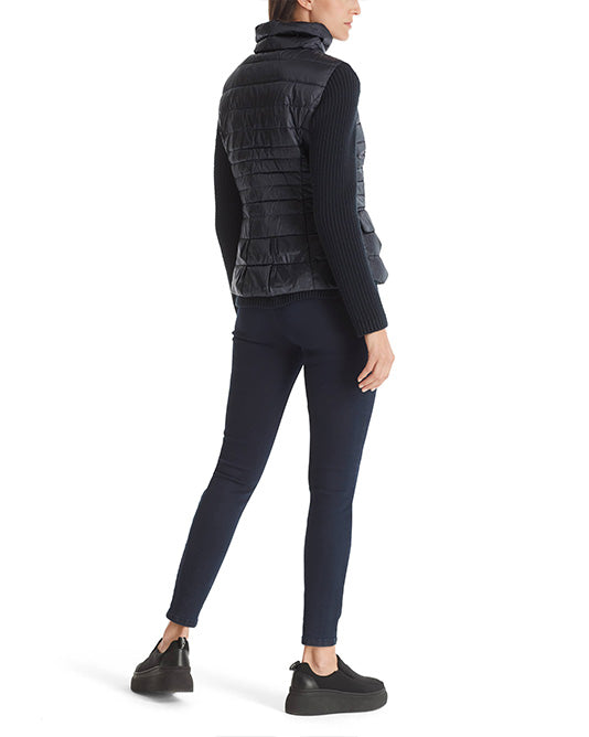 Essential Fitted Gilet in Black