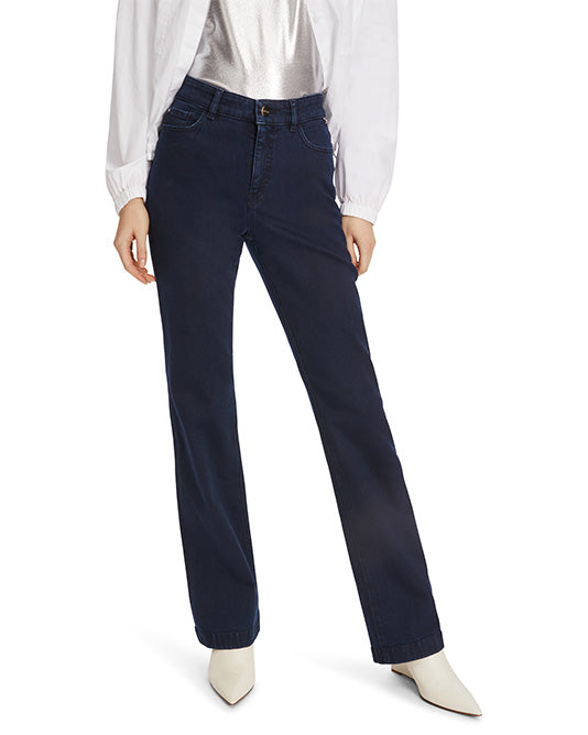 FARO Bootleg Jean in Solid Navy Wash