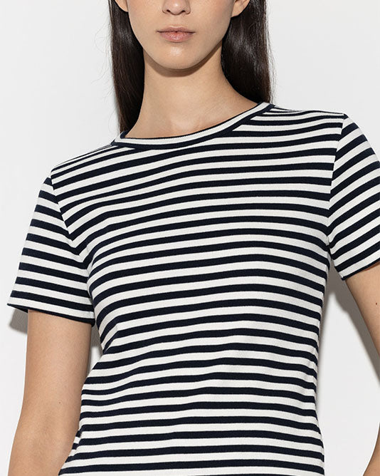 Striped NAVY & WHITE T-SHIRT