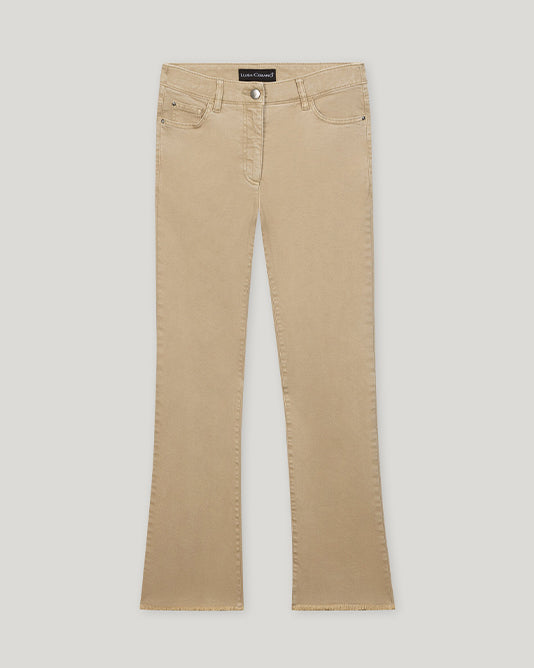 Cropped Frayed Kick Hem Jean In Sand