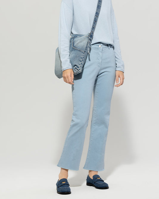 Cropped Frayed Kick Hem Jean With Stirrup Detail