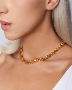 MABEL CHOKER