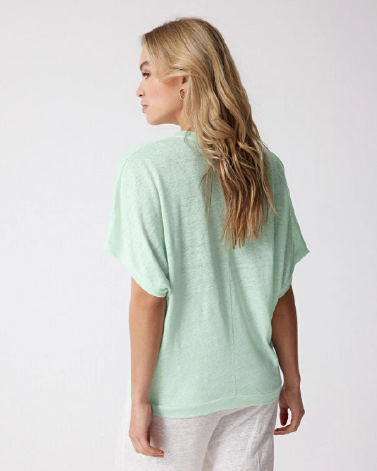 V Neck Batwing Linen T Shirt in Mint