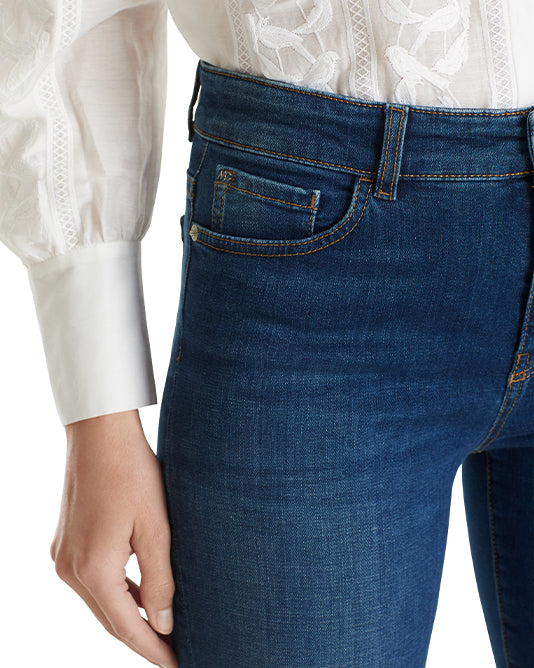 Faro Bootcut Jean in Classic Blue