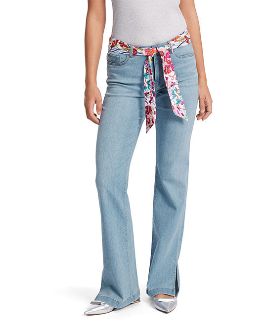 PALE BOOTLEG JEAN WITH FLORAL BELT