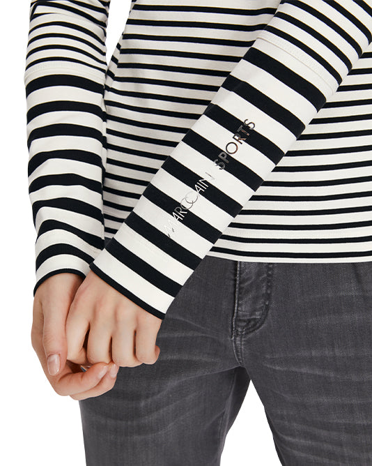 STRIPE TURTLE NECK