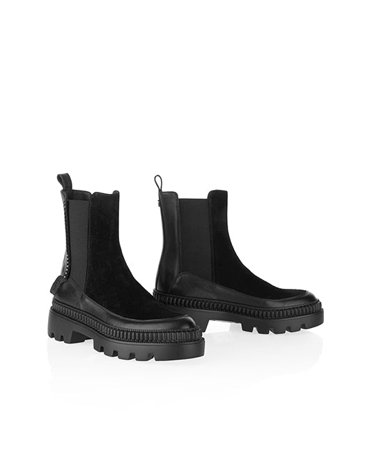 CHUNKY Chelsea BOOT IN BLACK