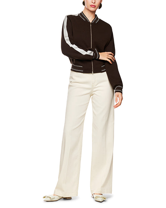 Wide Cream Jean With Pocket Decoration