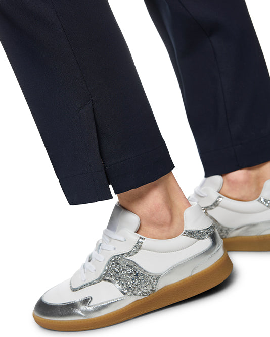 Essential Cotton Pant in Navy