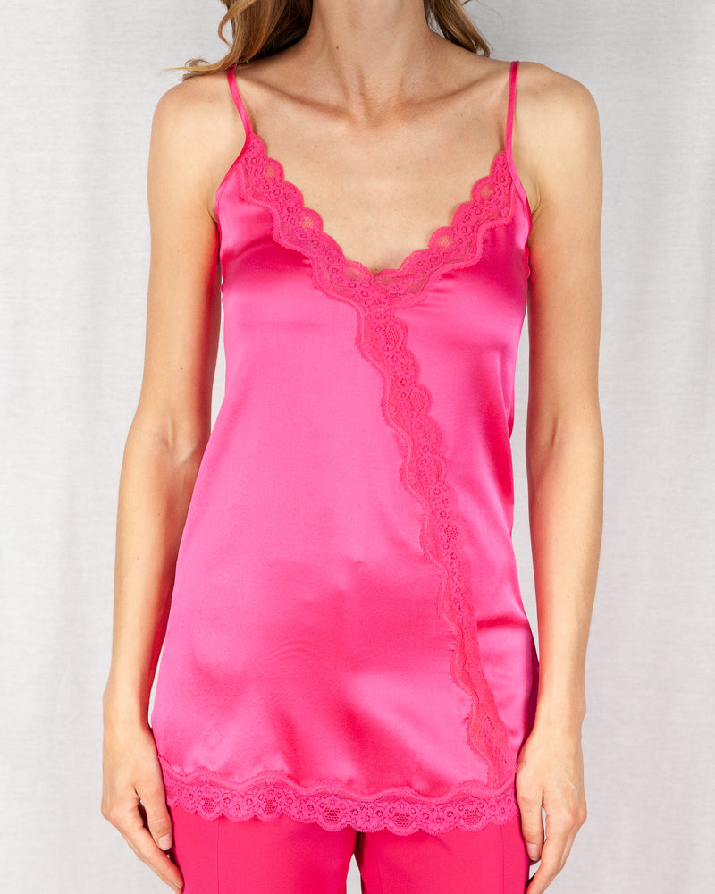 Fuchsia Silk camisole with adjustable thin straps and triangle bust line