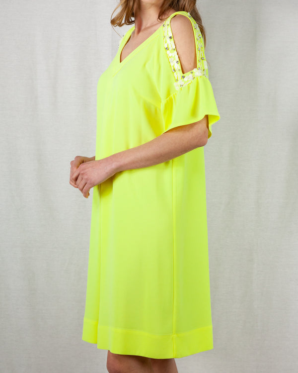 Acid above the knee cold shoulder pleated front dress