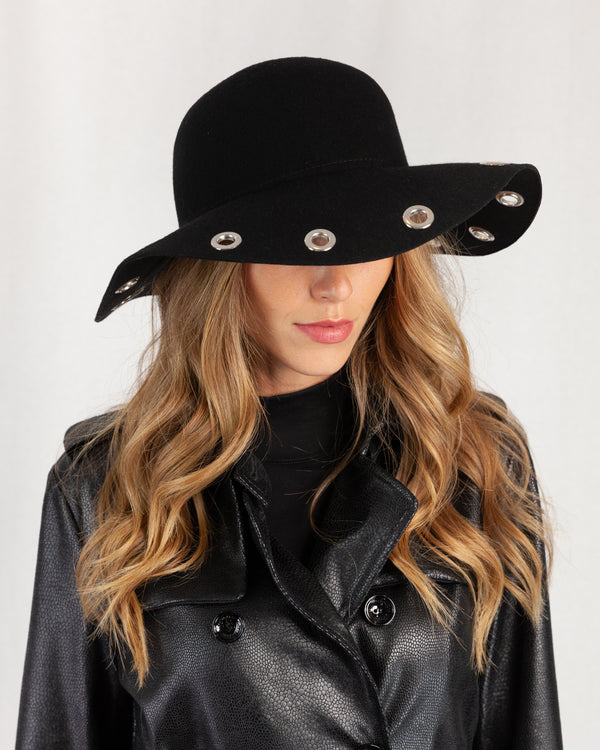 wide brim hat with eyelets