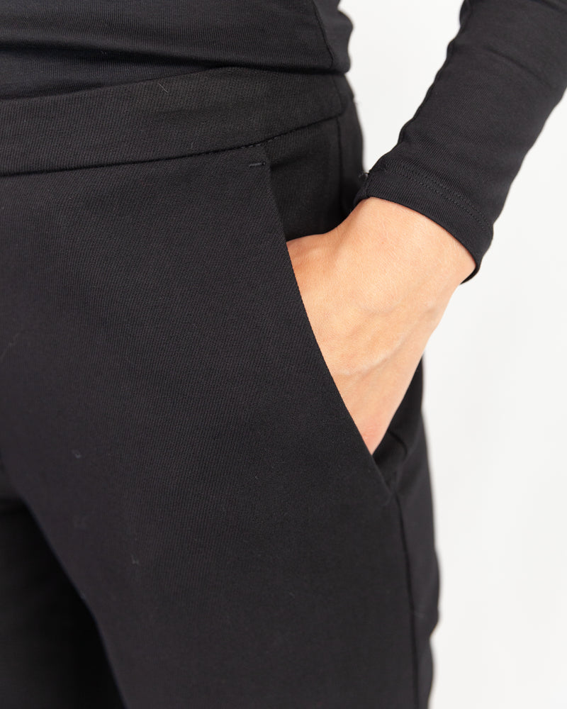 Cropped Stretch Trouser With Gentle Kick Hem