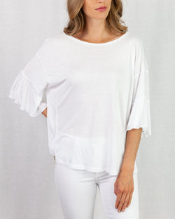 Loose T-Shirt With Frill Edge Sleeve
