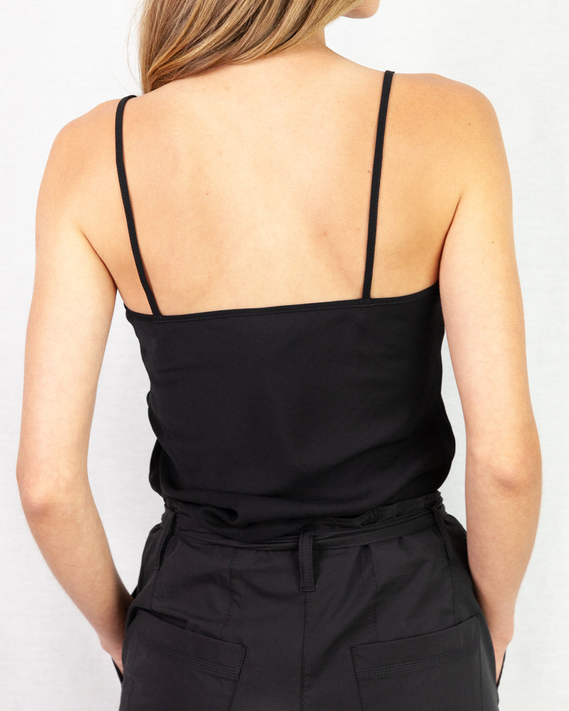 Black Crease resistant woven v-neck camisole