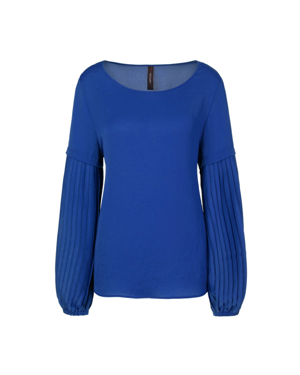 Flowing Blouse With Pleated Sleeves