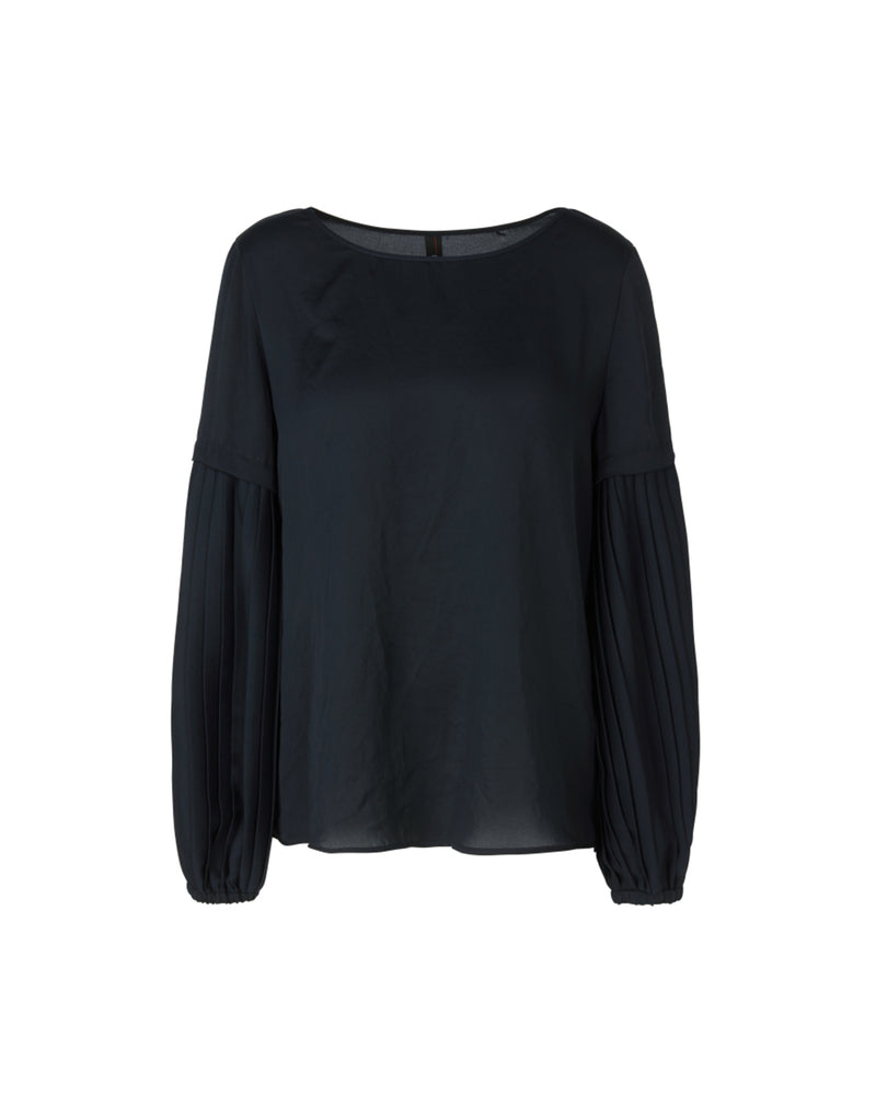 Flowing Blouse With Pleated Sleeves